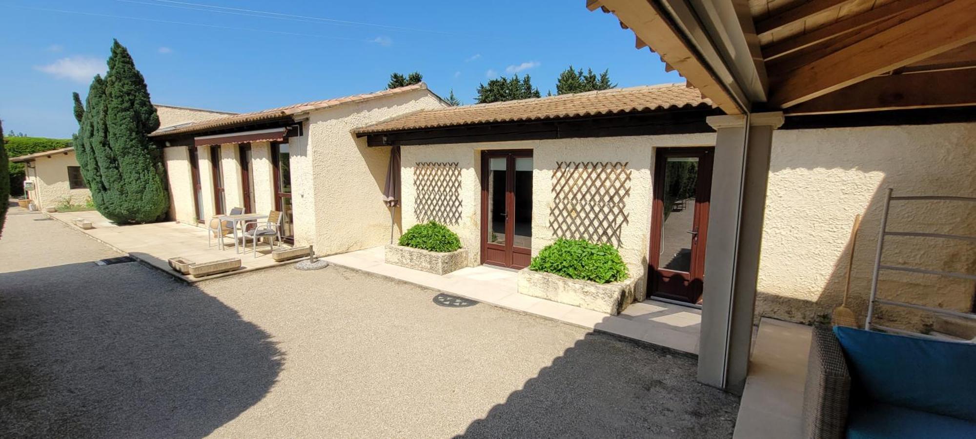 Villa Liberty Entraigues-sur-la-Sorgue Room photo