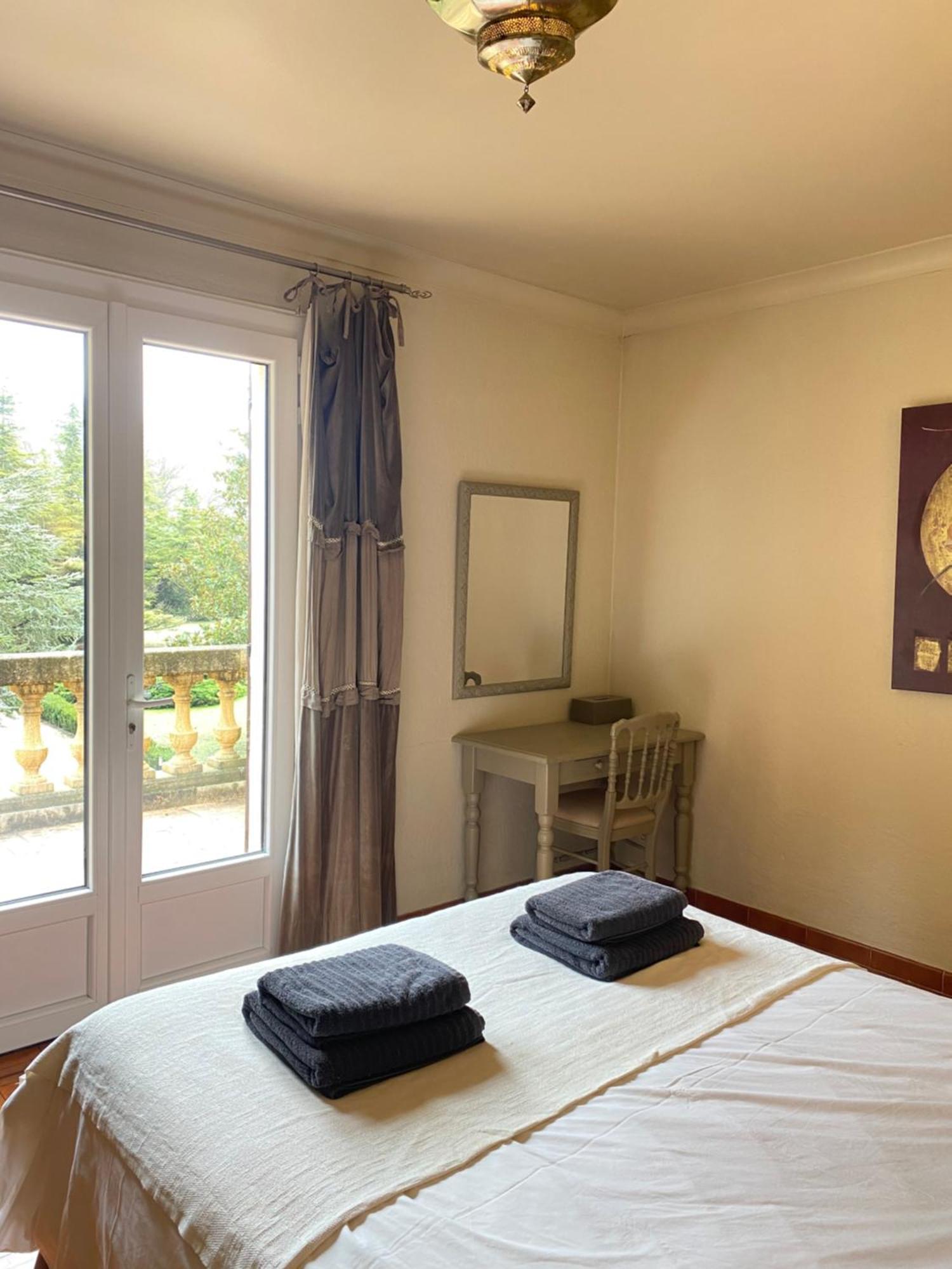 Villa Liberty Entraigues-sur-la-Sorgue Exterior photo